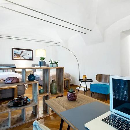 Address Deluxe Downtown Daire Ljubljana Dış mekan fotoğraf